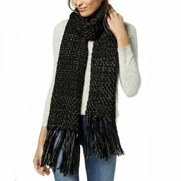Steve Madden Accessories - Steve Madden Lurex Metallic Knit Tassel Winter Scarf Black or Green